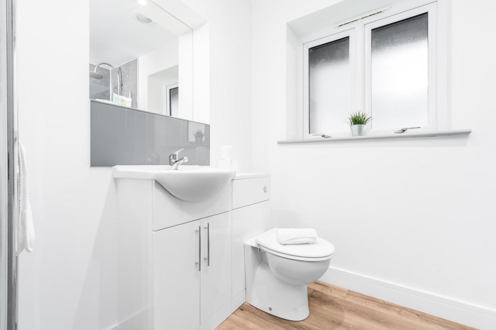 Stylish 2 Bedroom Apartment - Balcony - Secure Parking - Top Rated - 5Mc Birmingham Exterior foto
